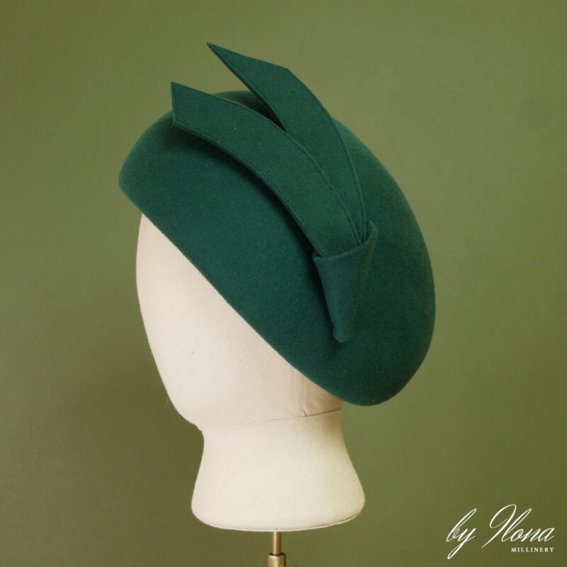 Bottle Green Spear Beret - Image 5